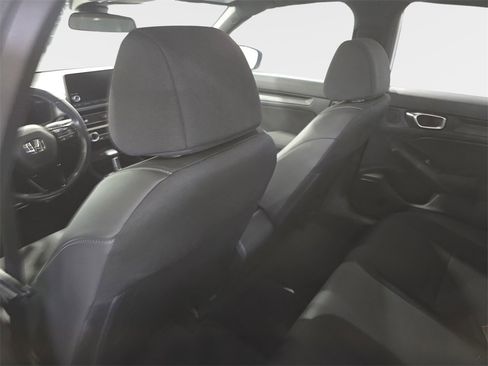 Used 2023 Honda Civic Sport image 13