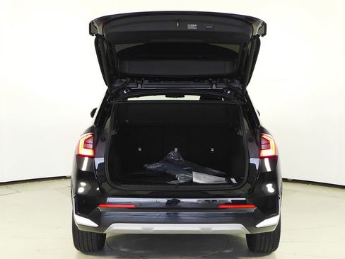 Used 2025 BMW X1 xDrive28i w/ Technology Package image 10