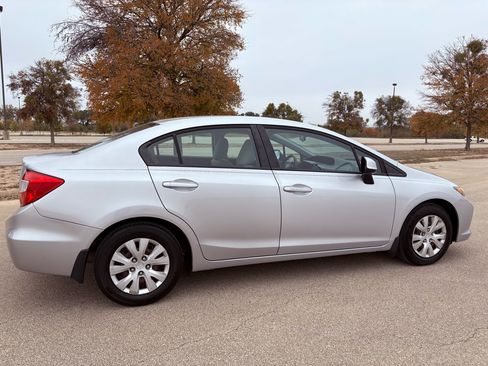 Used 2012 Honda Civic LX image 47