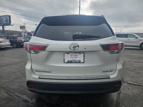 Used 2016 Toyota Highlander XLE image 6