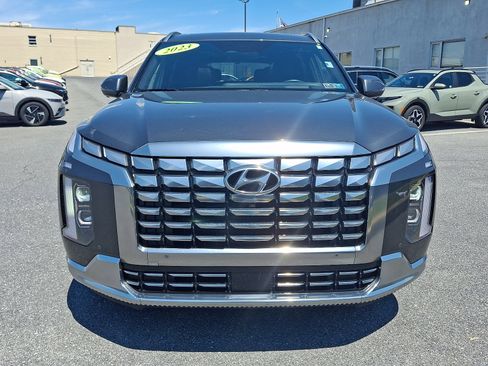 Used 2023 Hyundai Palisade Calligraphy w/ Cargo Package AWD/4WD image 2