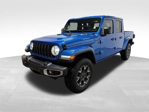 New 2026 Jeep Gladiator Sahara image 2