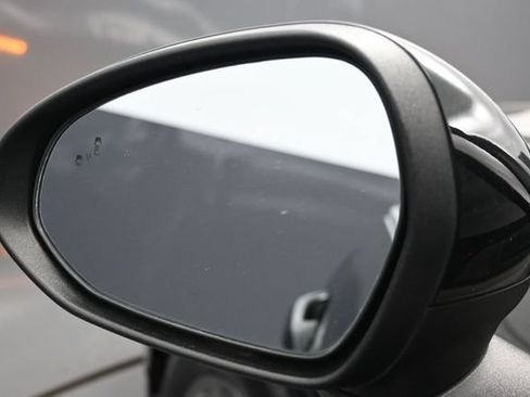Used 2022 Kia K5 LXS FWD image 4