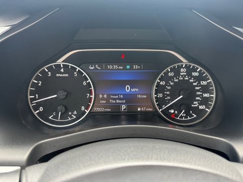 Used 2023 Nissan Murano S image 16