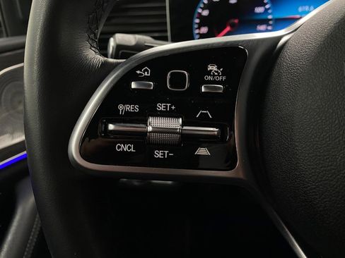 Used 2022 Mercedes-Benz GLE 350 4MATIC image 18