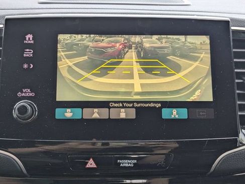 Used 2020 Honda Pilot Black Edition image 23