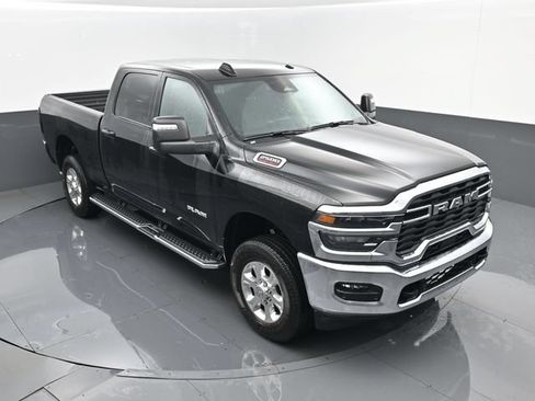 Used 2025 RAM 2500 Big Horn AWD/4WD image 17