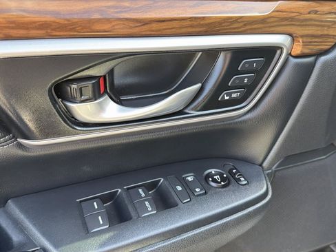 Used 2019 Honda CR-V EX-L image 14