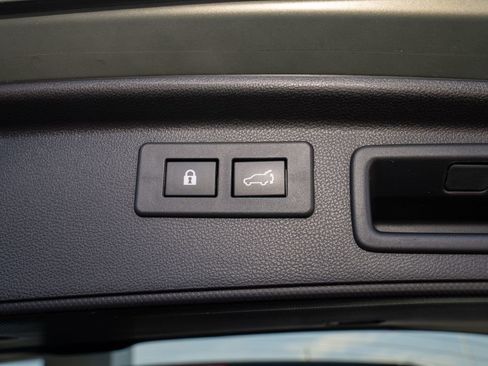 Used 2020 Subaru Forester Touring w/ Popular Package #2 image 6