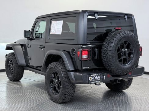 Certified 2024 Jeep Wrangler Willys image 5