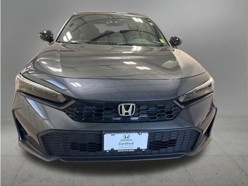 Certified 2025 Honda Civic Sport image 3