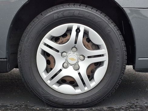 Used 2007 Chevrolet Malibu LS FWD image 24