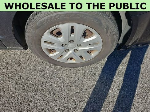 Used 2014 Dodge Grand Caravan American Value Package image 10