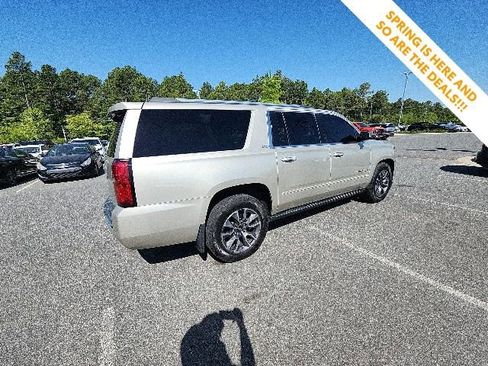 Used 2016 Chevrolet Suburban LTZ AWD/4WD image 13