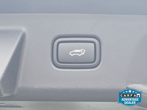 Certified 2025 Hyundai Tucson Limited AWD/4WD image 15