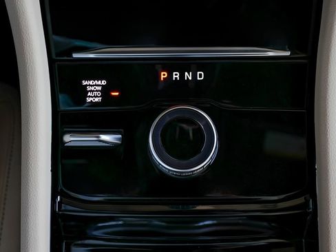 Used 2023 Jeep Grand Cherokee L Limited w/ Luxury Tech Group II image 44