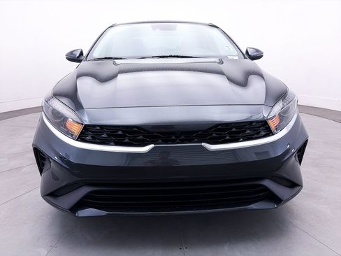 Certified 2023 Kia Forte LXS w/ LXS Technology Package FWD image 10