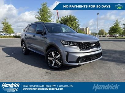 Certified 2022 Kia Sorento S w/ Panoramic Sunroof Package