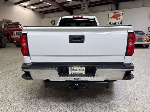 Used 2019 Chevrolet Silverado 2500 W/T w/ WT Convenience Package AWD/4WD image 6