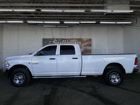 Used 2016 RAM 2500 Tradesman w/ Chrome Appearance Group image 2
