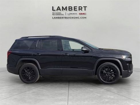 Used 2023 GMC Acadia SLT w/ Elevation Edition image 5