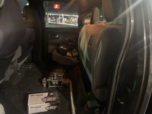 Used 2012 Ford F150 XLT w/ Max Trailer Tow Pkg image 10