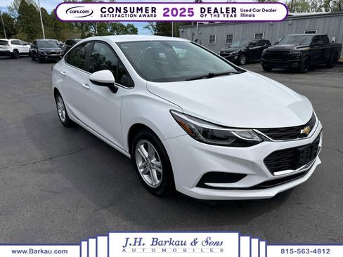 Used 2017 Chevrolet Cruze LT w/ Convenience Package FWD image 1