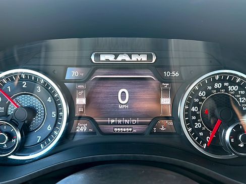 Used 2024 RAM 1500 Laramie RWD image 26