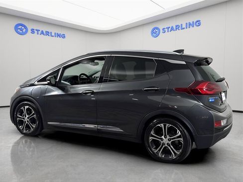 Used 2017 Chevrolet Bolt Premier w/ Driver Confidence II Package image 4