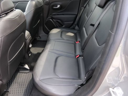 Used 2022 Jeep Renegade Limited w/ Sun, Sound & Wheels Group AWD/4WD image 30