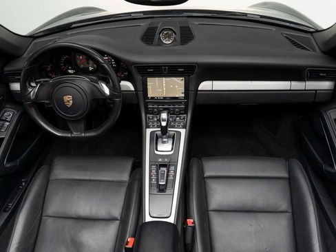 Used 2015 Porsche 911 Targa 4S image 2