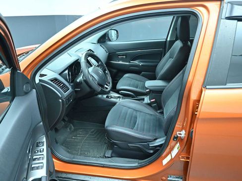 Used 2023 Mitsubishi Outlander Sport SE AWD/4WD image 15