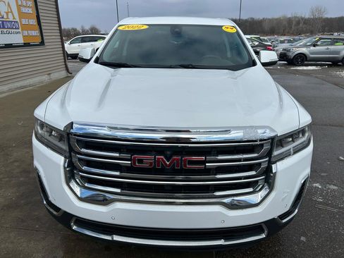 Used 2022 GMC Acadia SLE w/ LPO, Floor Liner Package image 2