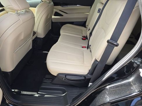 Used 2023 INFINITI QX60 Pure FWD image 17