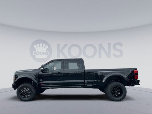 New 2025 Ford F350 Platinum image 2