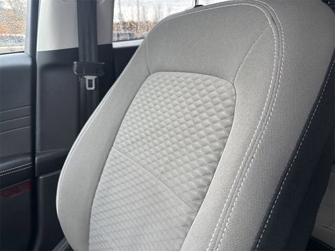 Certified 2022 Ford Escape SE w/ Cold Weather Package image 35