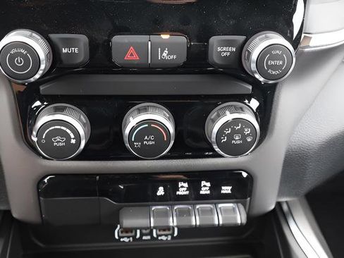 New 2026 RAM 1500 Express image 23