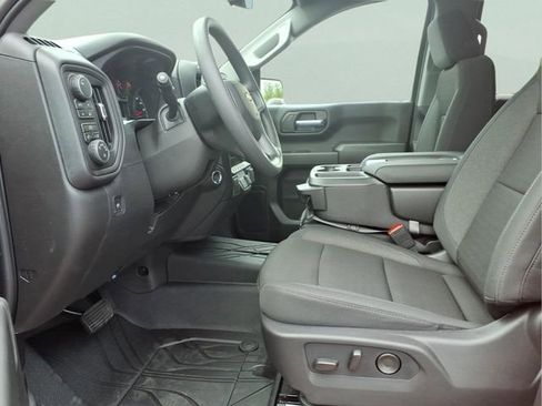 New 2026 Chevrolet Silverado 1500 Custom AWD/4WD image 16
