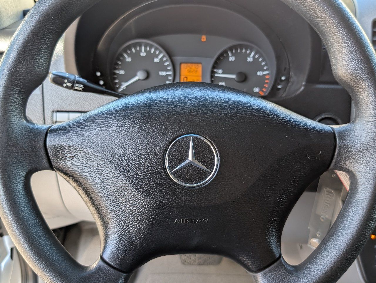 Used 2016 Mercedes-Benz Sprinter 2500 image 18