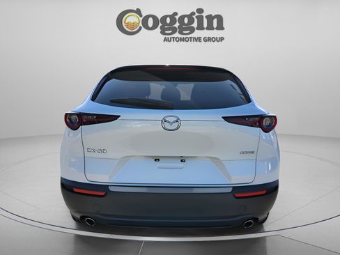 Used 2021 MAZDA CX-30 FWD 2.5 S w/ Select Package image 4