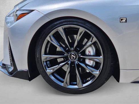 Used 2022 Lexus IS 350 F Sport RWD image 9