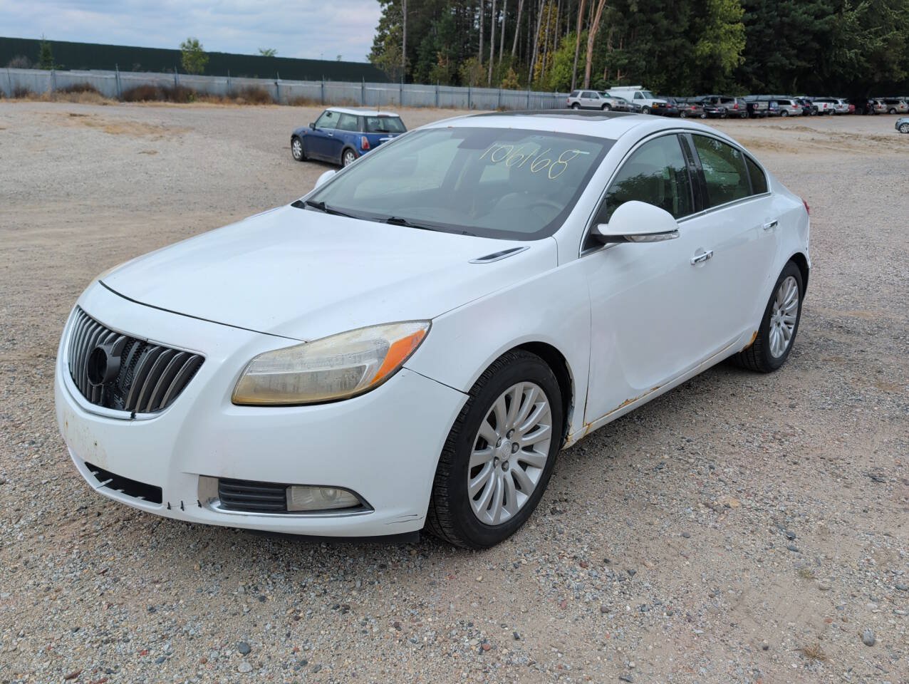 Used 2012 Buick Regal Premium FWD image 1