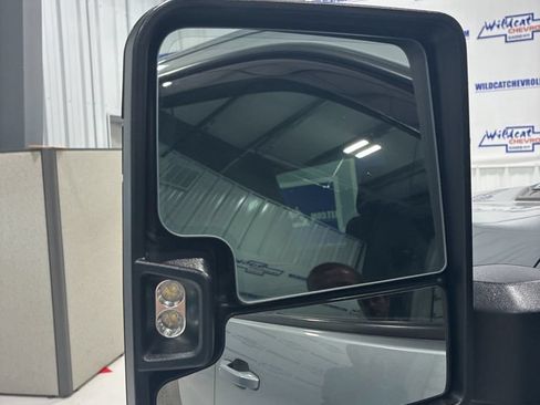 Used 2024 Chevrolet Silverado 3500 LT w/ Convenience Package AWD/4WD image 24