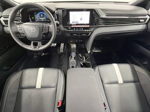 Used 2026 Toyota Camry SE w/ Convenience Package FWD image 37