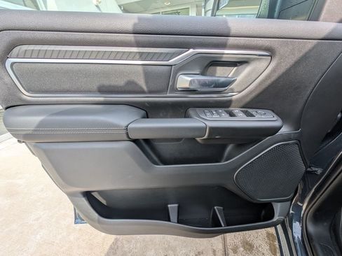 New 2026 RAM 1500 4x4 Crew Cab image 41