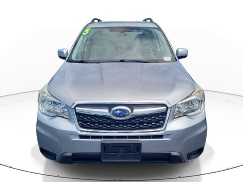 Used 2015 Subaru Forester 2.5i Premium w/ All-Weather Package AWD/4WD image 2