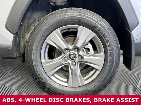 Used 2024 Toyota RAV4 XLE image 36