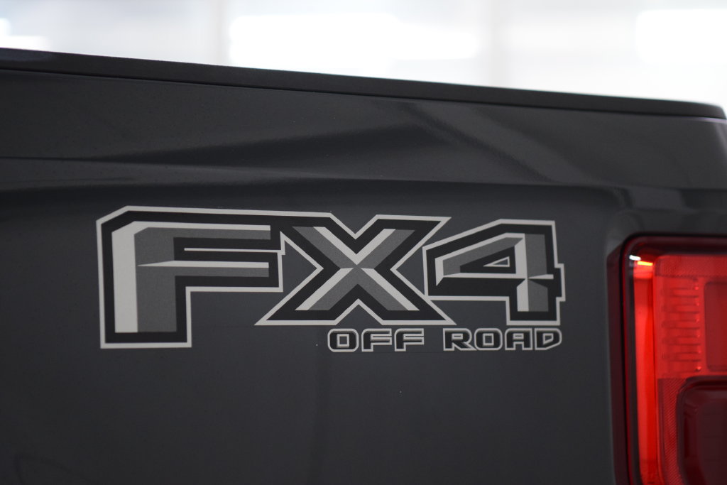 Used 2021 Ford F250 4x4 Crew Cab Super Duty image 24
