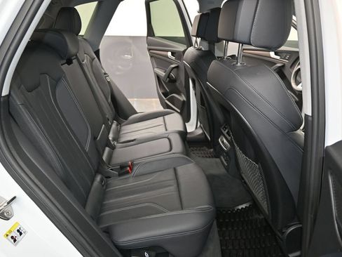 Used 2024 Audi Q5 2.0T Premium Plus AWD/4WD image 31