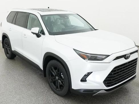 New 2026 Toyota Grand Highlander Platinum image 26